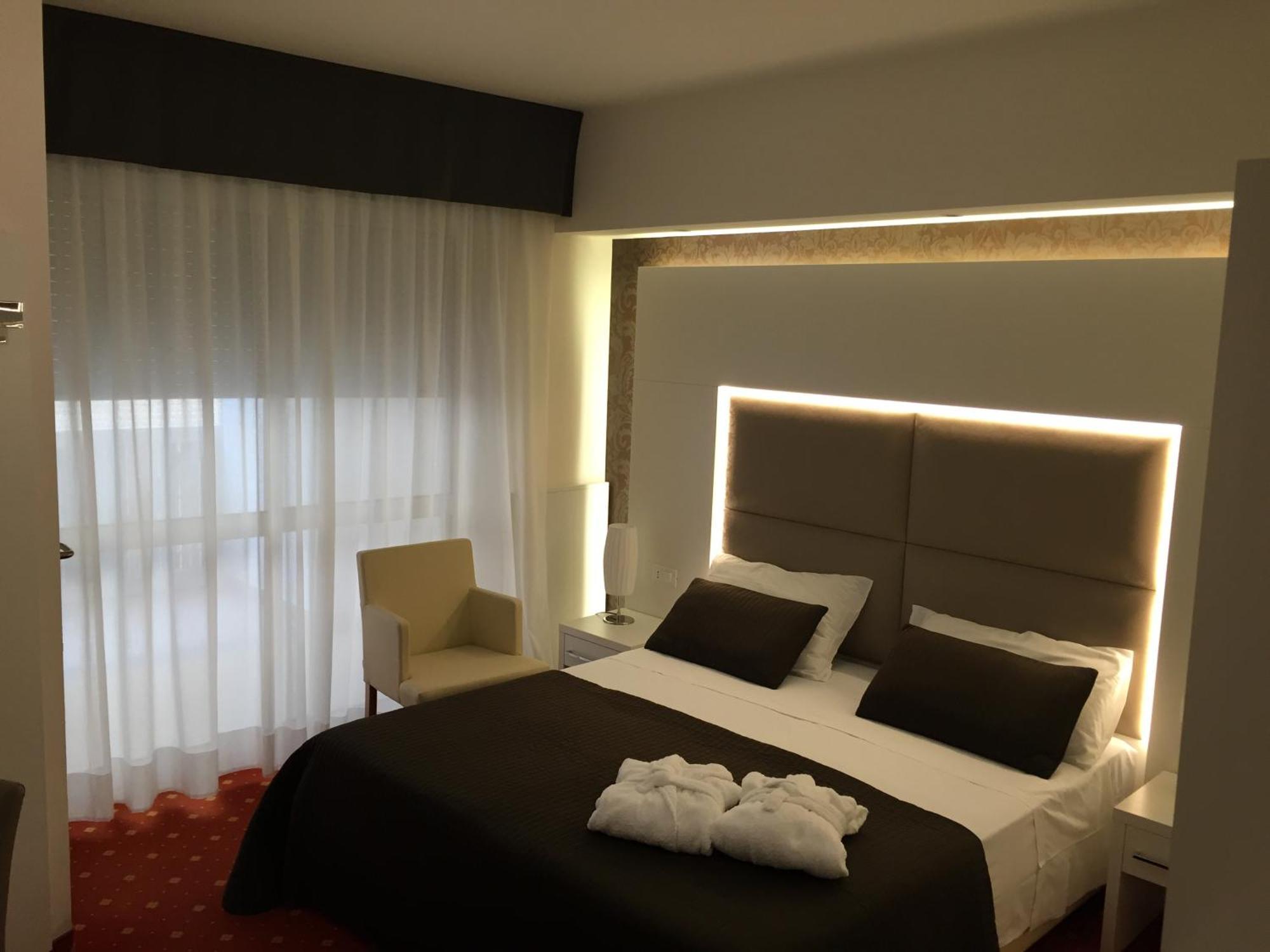Hotel Conca Verde 리그나노 사비아도로 외부 사진